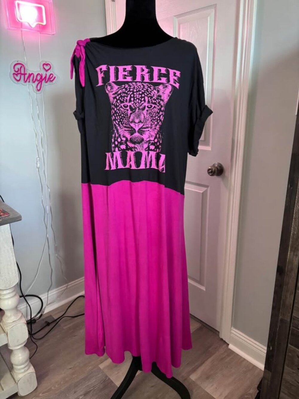 UpCycled maxi dress ~ FIERCE MAMA hot pink graphic ~XL - 1X SO cute! 1-of-a-kind